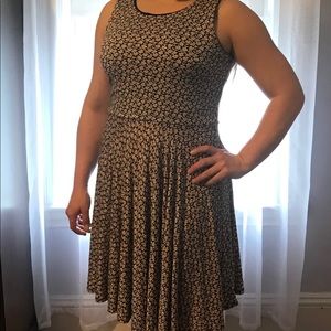 Loft floral dress Medium black lite pink flowers